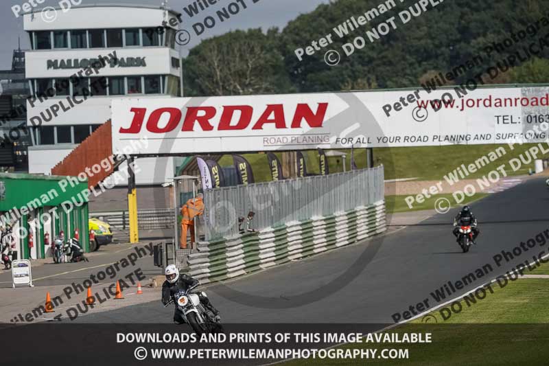 enduro digital images;event digital images;eventdigitalimages;mallory park;mallory park photographs;mallory park trackday;mallory park trackday photographs;no limits trackdays;peter wileman photography;racing digital images;trackday digital images;trackday photos